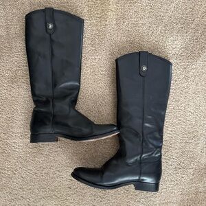 FRYE Melissa button leather boots